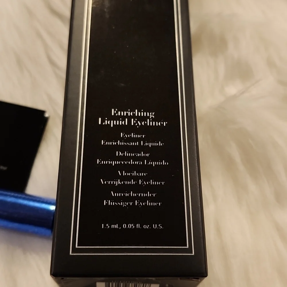 BABE lash liquid eye liner